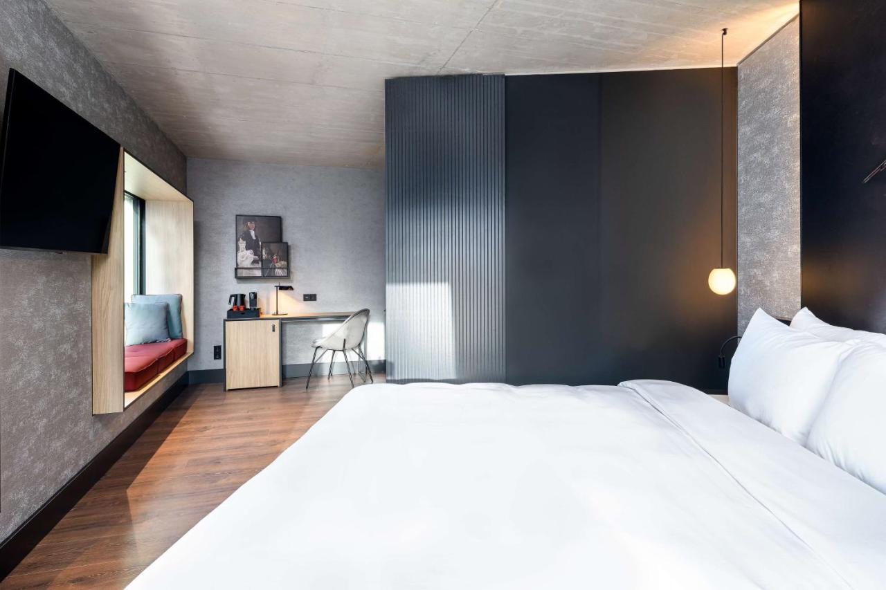 Hotel Radisson Red Hotel, Vienne